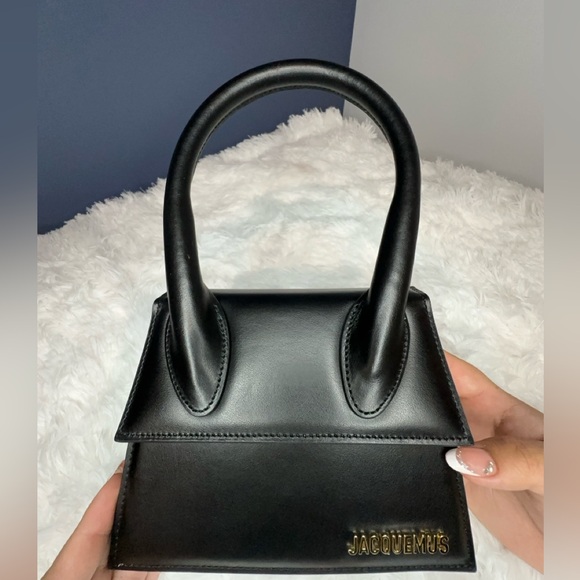 Brand New WOT Jacquemus Le Medium Chiquito - Picture 3 of 12